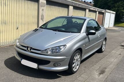 Peugeot 206 64.000 km 5.200 &euro; Hagen 58093