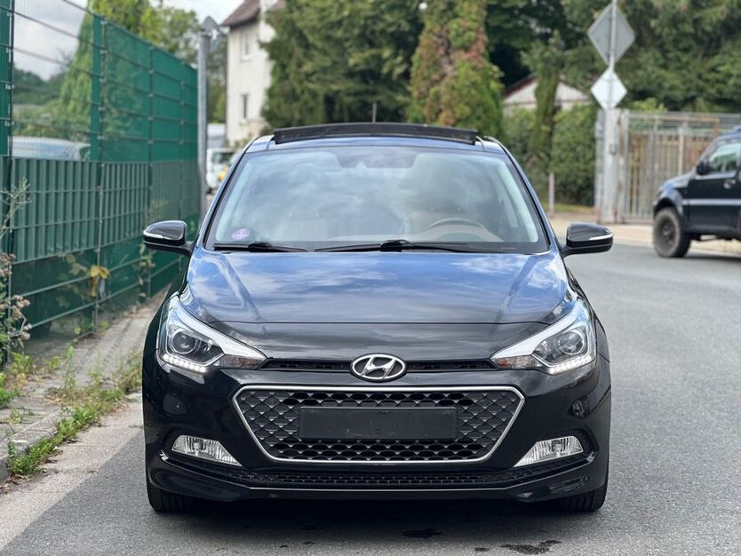 Hyundai i20 130.323 km 7.799 € Essen 45276