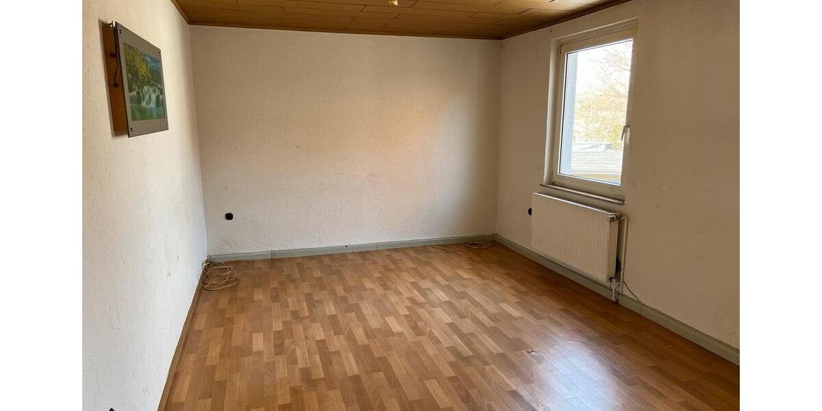 Etagenwohnung Bochum Günnigfeld - 3 Zimmer, 70 m&sup2;, 670&euro; | Angebot:26231923