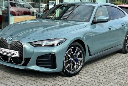 BMW i4 14.638 km 52.870 &euro; Mülheim 45472