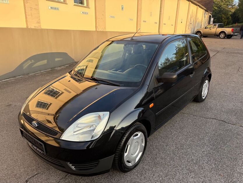 Ford Fiesta 59.200 km 1.890 € Mülheim/Ruhr 45481