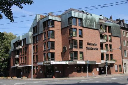 Haus Oberhausen - 2 Zimmer, 180 m&sup2;, 395.000&euro; | Angebot:25257357