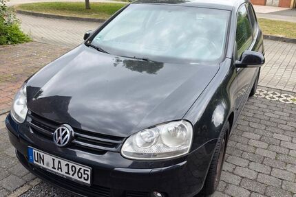 VW Golf 255.000 km 2.500 &euro; Selm 59379