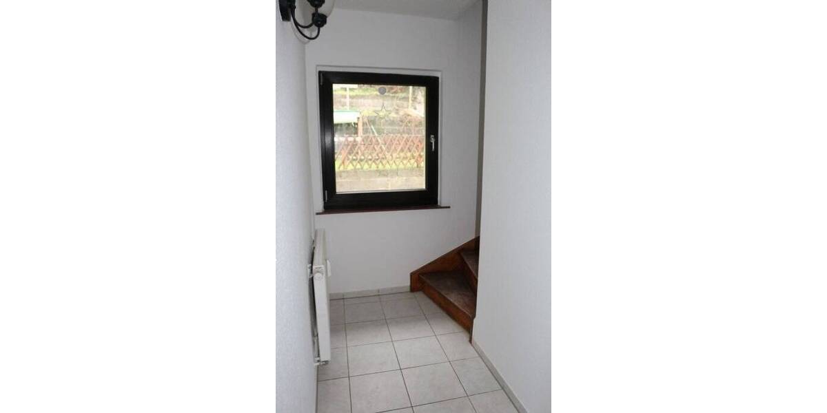 Etagenwohnung Hagen Hohenlimburg - 5 Zimmer, 110 m&sup2;, 800&euro; | Angebot:25610477