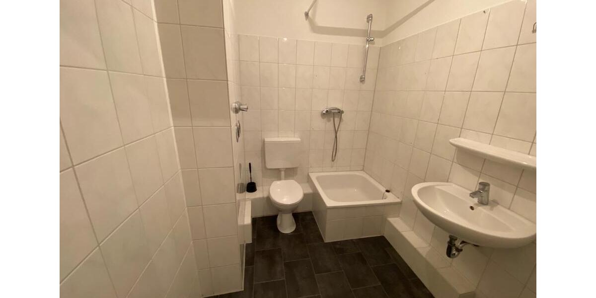 geräumige Dachgeschosswohnung in Rotthausen ! 3.5 zimmer