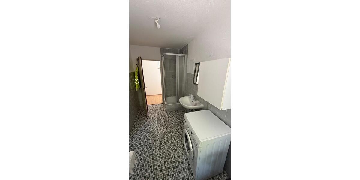 Erdgeschoßwohnung Ennepetal - 3 Zimmer, 80 m&sup2;, 15&euro; | Angebot:27544277