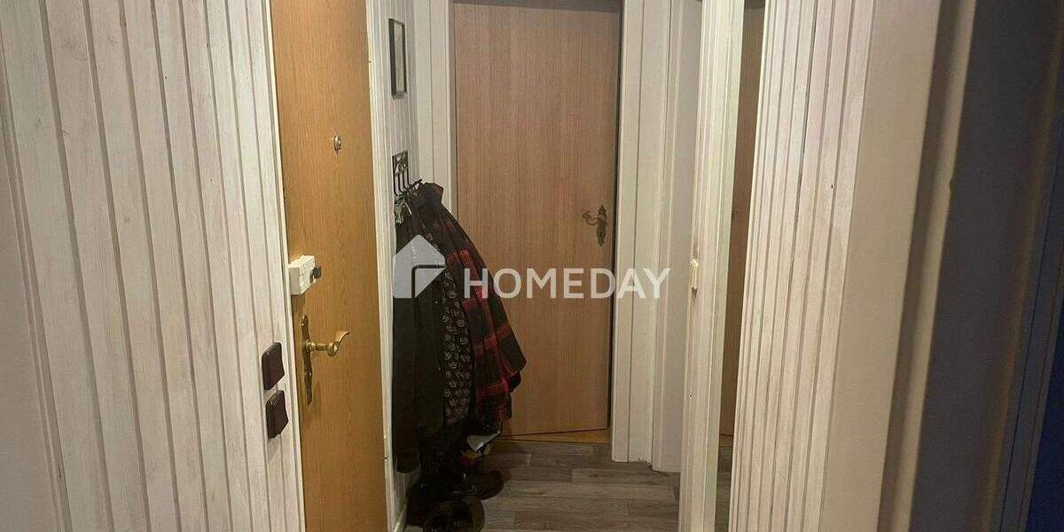 Etagenwohnung Oberhausen Schlad - 6 Zimmer, 127 m&sup2;, 180.000&euro; | Angebot:24910467