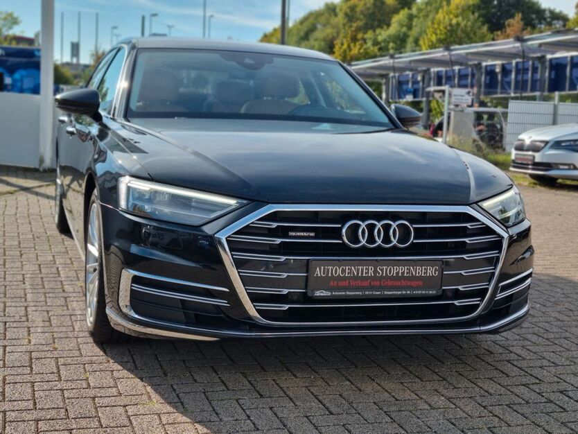 Audi A8 101.818 km 44.990 € Essen 45141