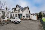 WohnenArbeiten - 340m² - Photovoltaik - Ladesäule - Garage - Neue Heizung