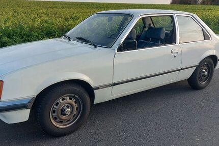 Opel Rekord 72.000 km 3.800 € Essen 45307