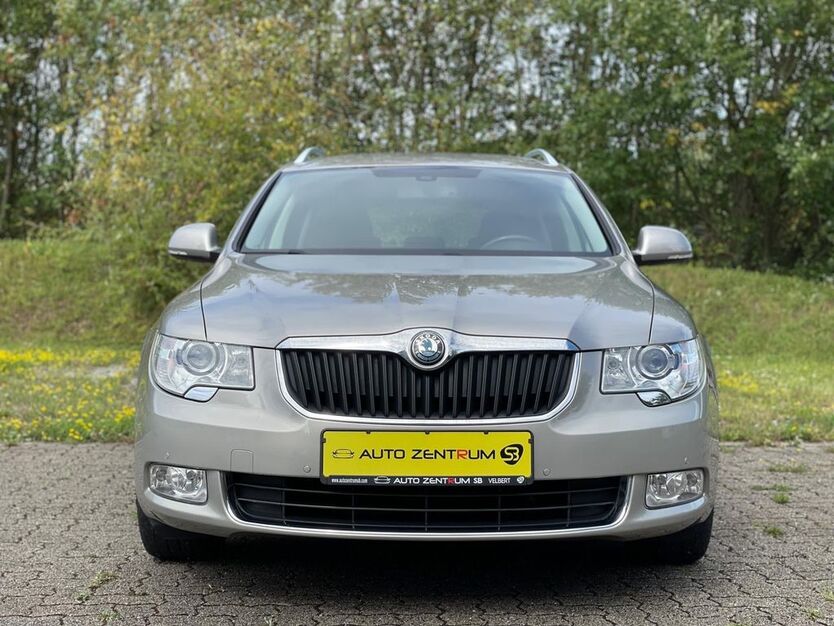 Skoda Superb 132.900 km 12.490 € Velbert 42553