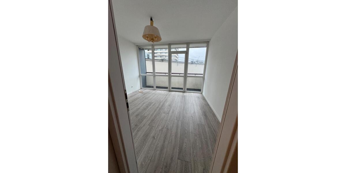 Etagenwohnung Mülheim an der Ruhr - 2 Zimmer, 60 m&sup2;, 134.900&euro; | Angebot:27230027