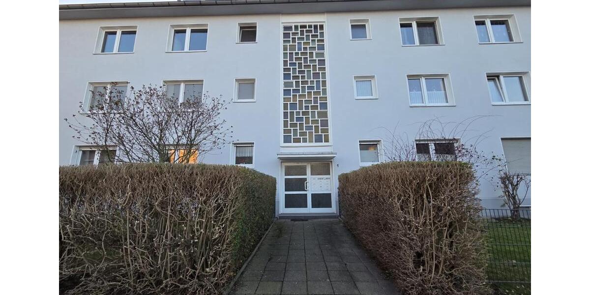 Helle 2-Zimmer-Whg Balkon 1.OG in Essen-Nordviertel (WG geeignet) 2 zimmer