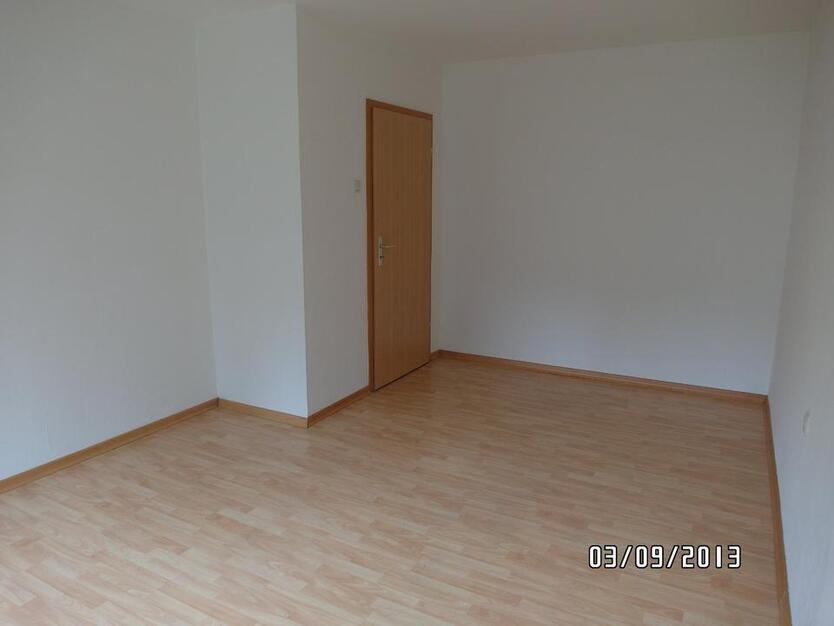 Schöne 4-Raum-Wohnung im Hochparterre von privat