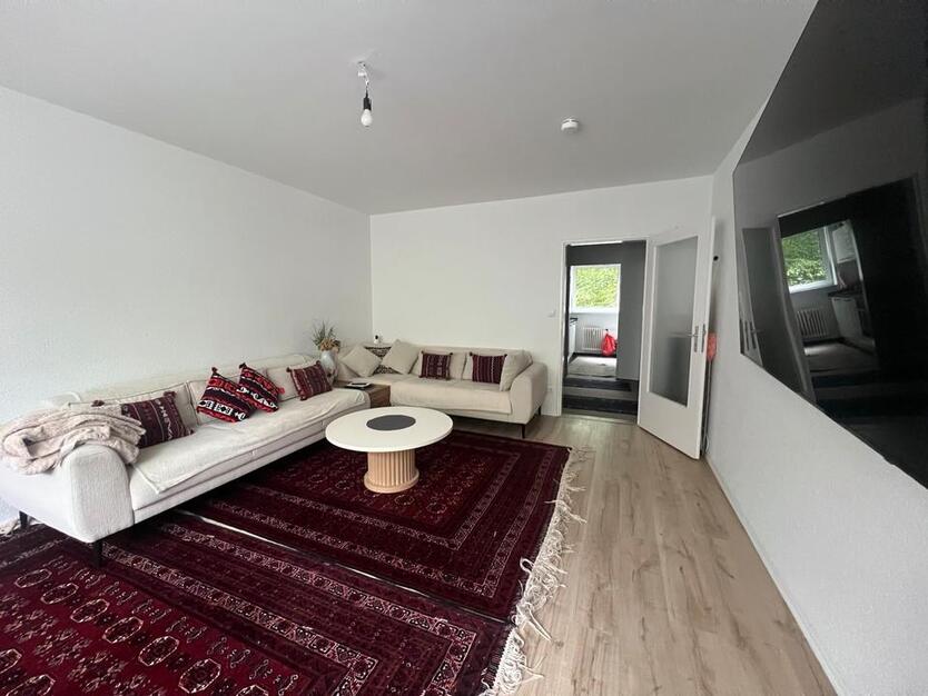 Deri Zimmer Wohnung in Solingen 42651