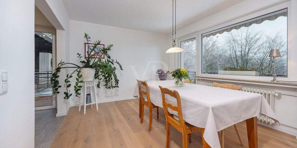 Etagenwohnung Velbert Langenberg - 4 Zimmer, 120 m&sup2;, 315.000&euro; | Angebot:24857677