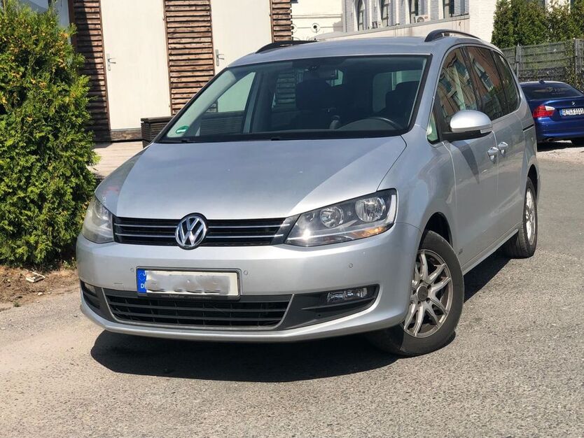 VW Sharan 173.668 km 10.800 € Gelsenkirchen 45884