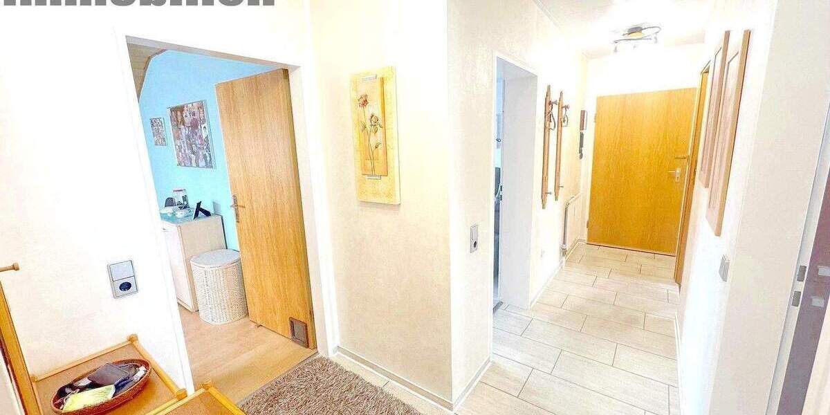 Etagenwohnung Holzwickede - 3 Zimmer, 179.000&euro; | Angebot:24269679