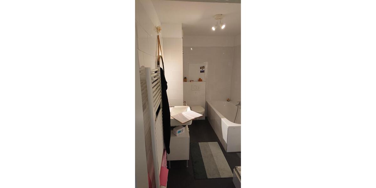 Dachgeschoßwohnung Wuppertal Elberfeld - 3 Zimmer, 80 m&sup2;, 650&euro; | Angebot:25790459