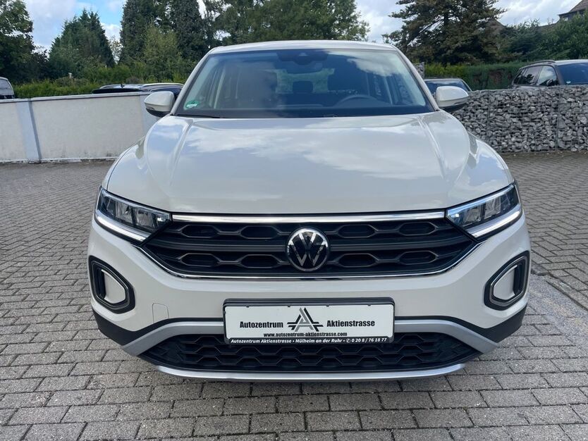 VW T-Roc 45.600 km 17.899 € Mülheim / Ruhr 45473
