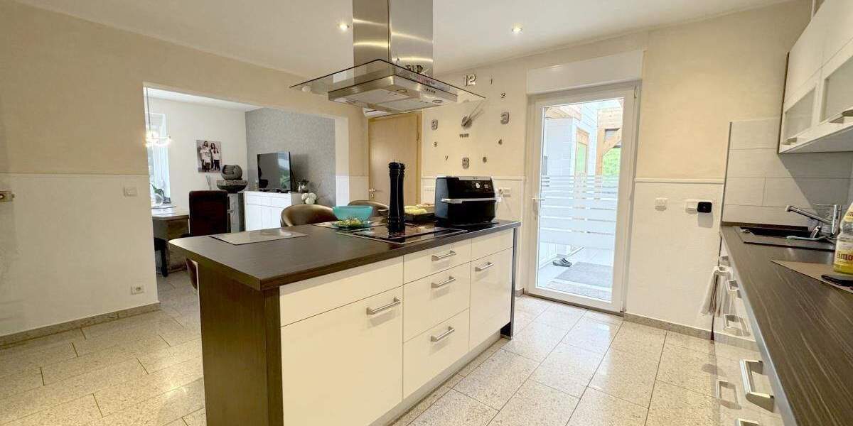 Einfamilienhaus Oberhausen Schwarze Heide - 7 Zimmer, 176 m&sup2;, 595.000&euro; | Angebot:25709904