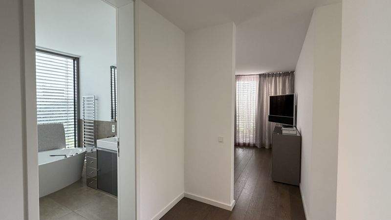 Etagenwohnung Essen Bredeney - 5 Zimmer, 190 m&sup2;, 2.700&euro; | Angebot:25801667