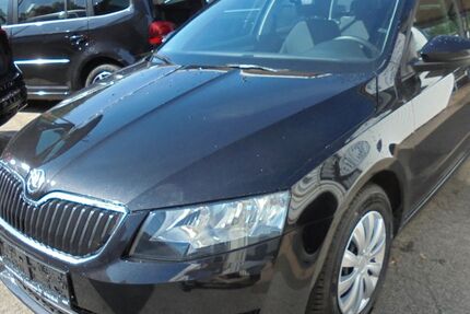 Skoda Octavia 104.000 km 7.900 &euro; Essen 45329
