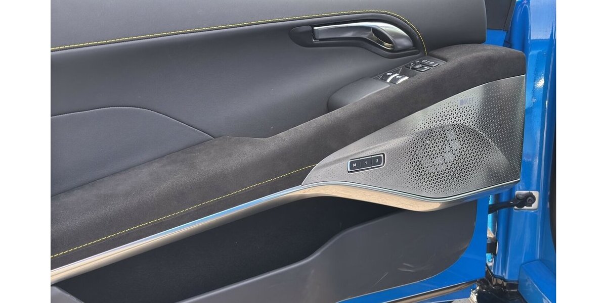 Lotus Emira Limited 1 of 12 Edition DSG Alcantara 7.000 km 59.400 &euro; Wuppertal 42327