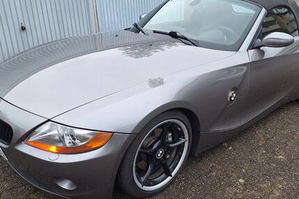 BMW Z4 218.600 km 8.400 &euro; Bochum 44799