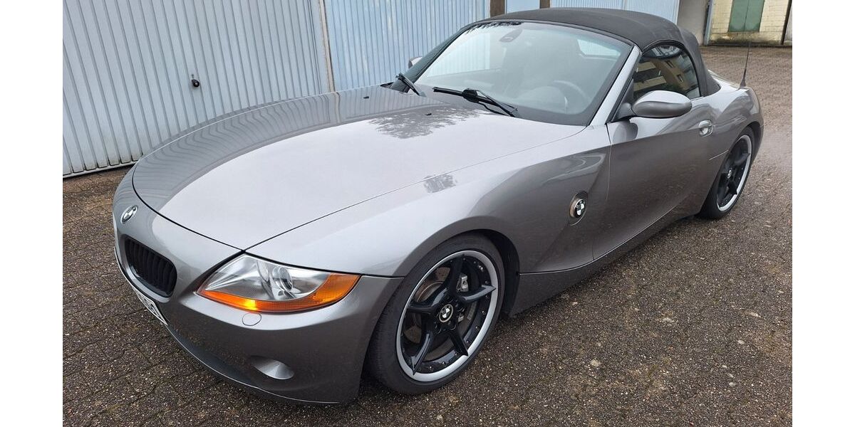 BMW Z4 218.600 km 8.400 &euro; Bochum 44799