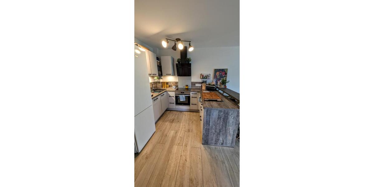 Moderne 2,5-Zimmer Wohnung mit Balkon ins Grüne, Baujahr 2021! 2.5 zimmer