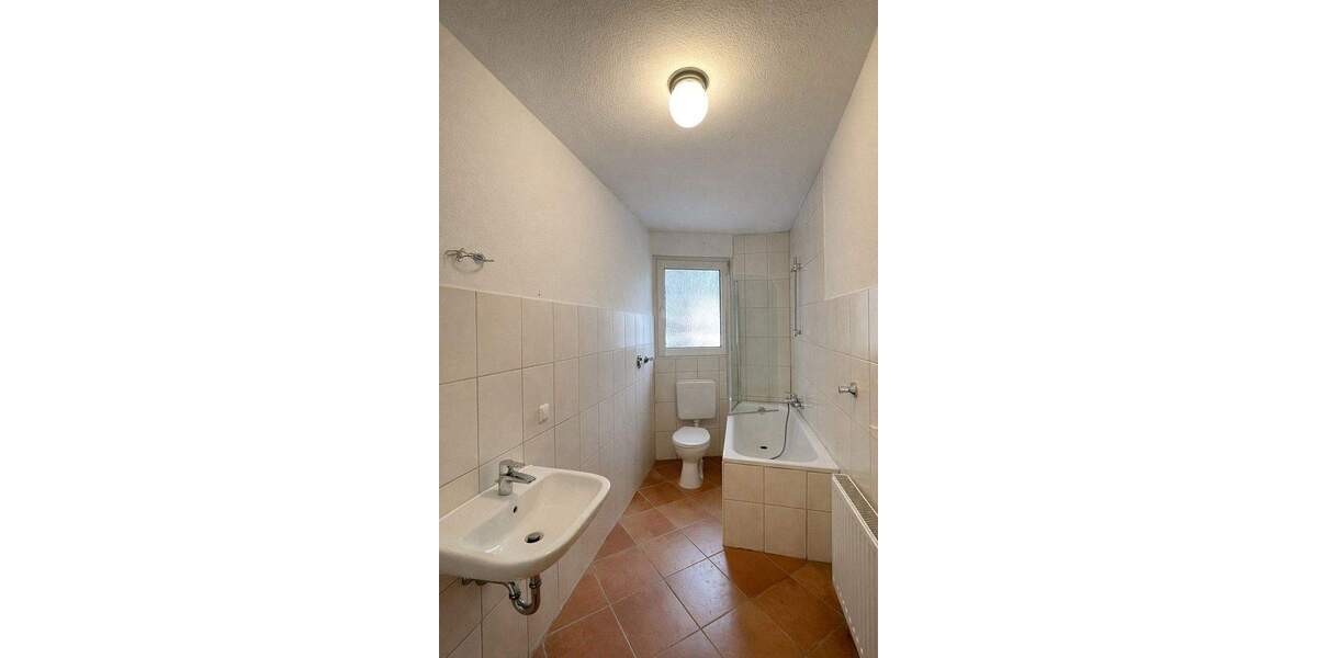 Etagenwohnung Essen Holsterhausen - 3 Zimmer, 69 m&sup2;, 700&euro; | Angebot:25746604