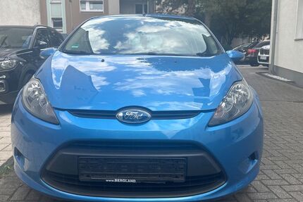 Ford Fiesta 164.000 km 2.300 &euro; Essen 45307