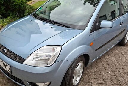 Ford Fiesta 129.500 km 2.499 &euro; Dortmund 44319