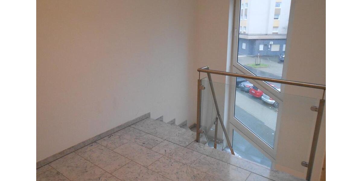 3-Zimmer-Wohnung auf zwei Ebenen mit Balkon und Stellplatz 3 zimmer