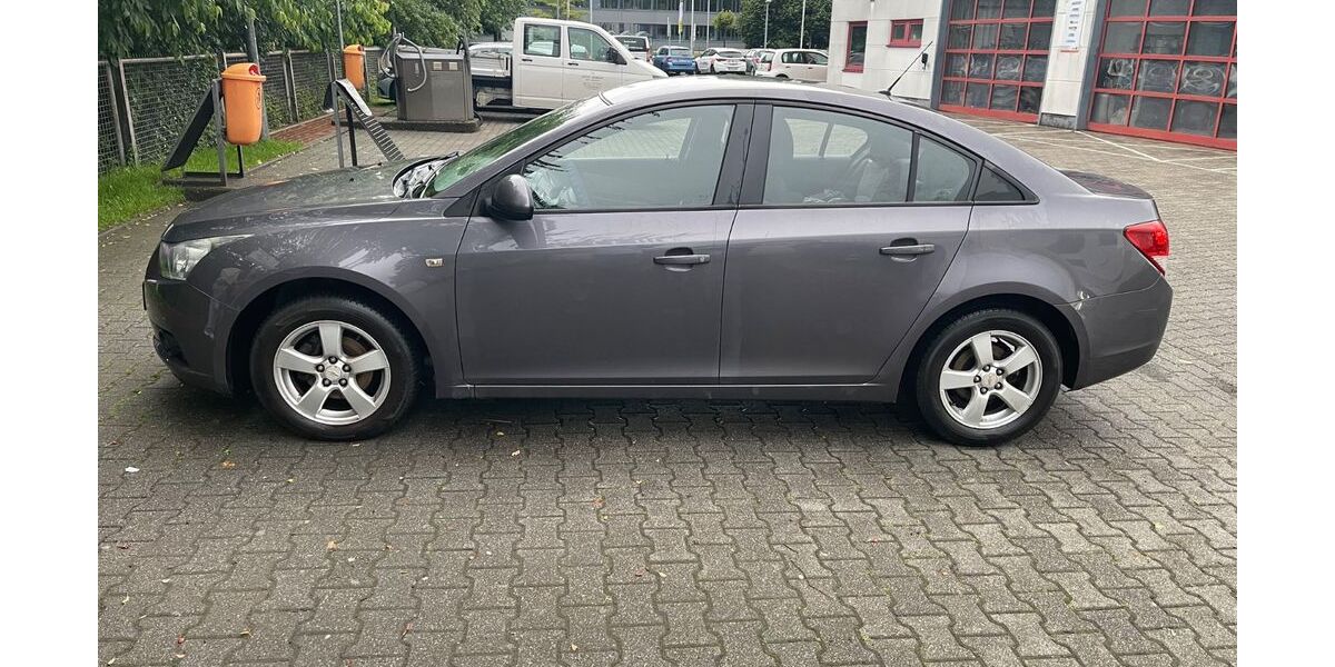 Chevrolet Cruze 150.000 km 3.000 &euro; Hattingen 45525