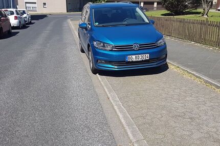 VW Touran 125.000 km 17.950 &euro; Bochum 44879