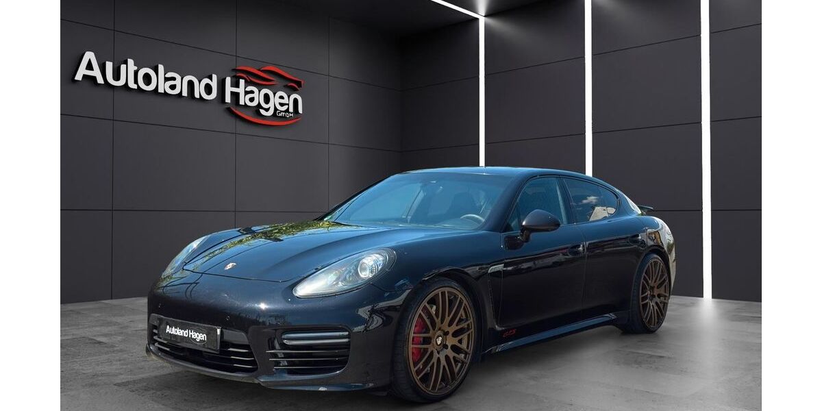 Porsche Panamera 219.927 km 28.800 &euro; Hagen 58089