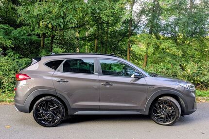 Hyundai TUCSON 66.500 km 21.500 € Hagen 58099