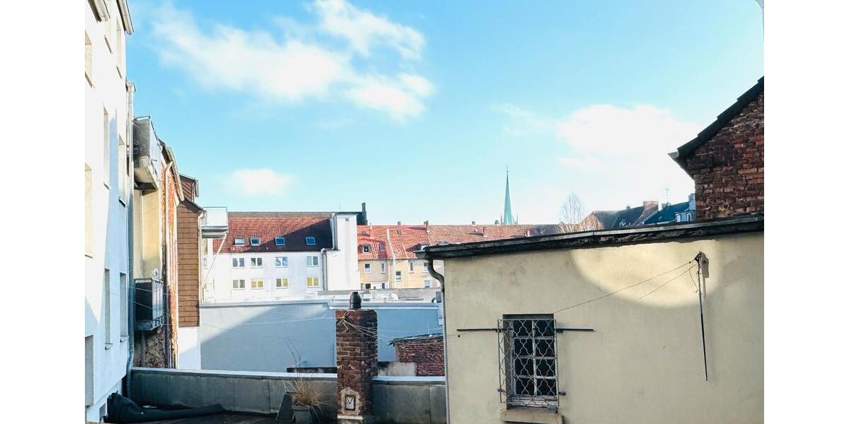 Große 125m2 Wohnung mit Balkon Zentral 4.5 zimmer