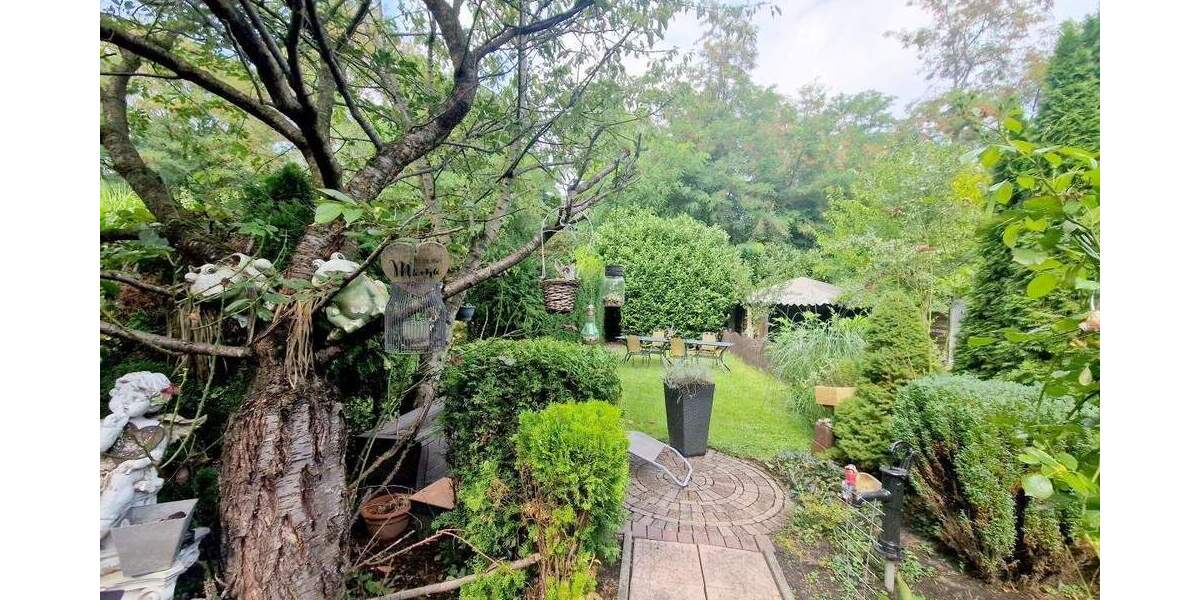 Mehrfamilienhaus, Wohnhaus Oberhausen Buschhausen - 7 Zimmer, 180 m&sup2;, 539.000&euro; | Angebot:22634525