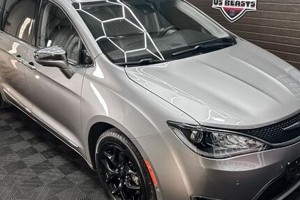 Chrysler Pacifica 61.000 km 25.490 &euro; Bochum 44809