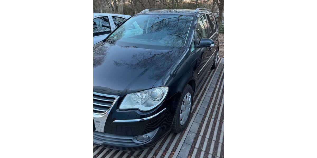 VW Touran 234.815 km 3.500 &euro; Essen 45355