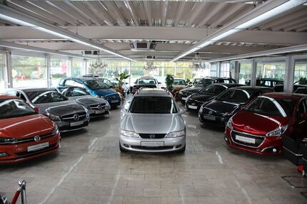 Opel Vectra 150.000 km 2.990 &euro; Essen 45356