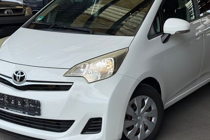 Toyota Verso-S 112.672 km 5.400 &euro; Essen 45356