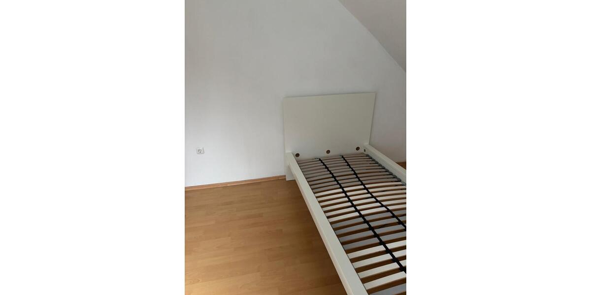 Dachgeschoßwohnung Gelsenkirchen Ückendorf - 2 Zimmer, 50 m&sup2;, 480&euro; | Angebot:26583088