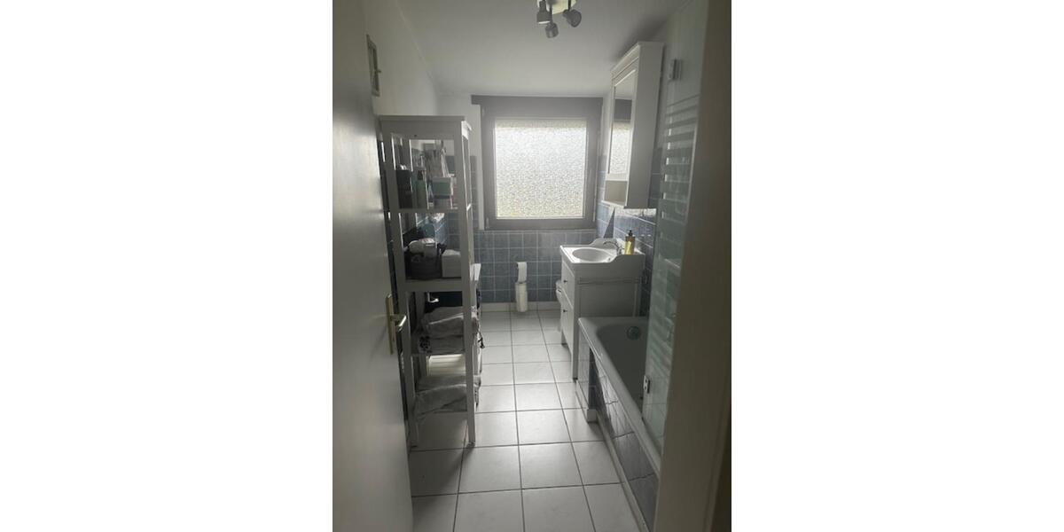 Dachgeschoßwohnung Oberhausen Biefang - 3 Zimmer, 78 m&sup2;, 645&euro; | Angebot:23784645