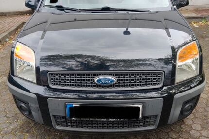 Ford Fusion 118.300 km 1.950 &euro; Bochum 44892