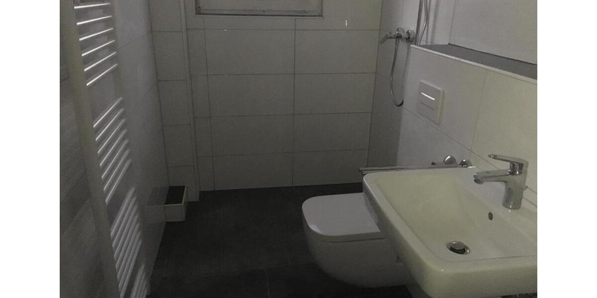 Für Treppenmuffel!! Bezugsfertige 2-Zimmerwohnung im Erdgeschoss mit Balkon und ebenerdiger Dusche 2.5 zimmer