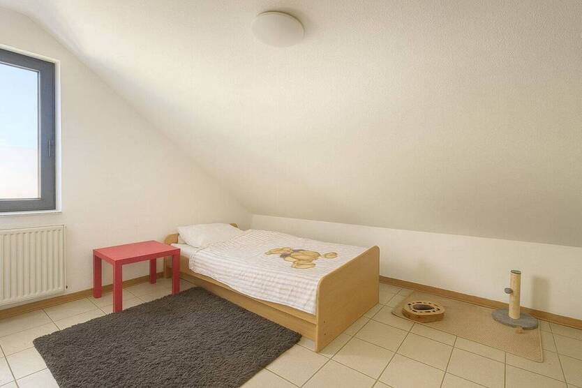 Praktisches Zweifamilienhaus mit Ausblick ins Grüne